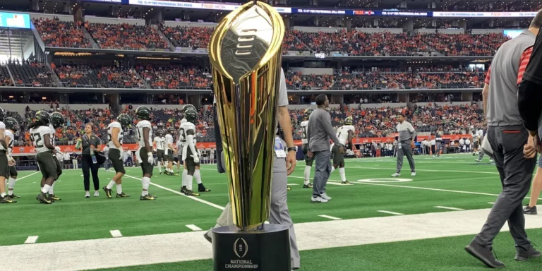 College Football Playoffs Will Feature a New “Ant-Man and the Wasp: Quantumania” Trailer